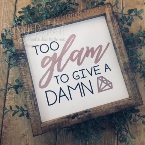 Meet your Posher, Amber - Picture 2 of 4